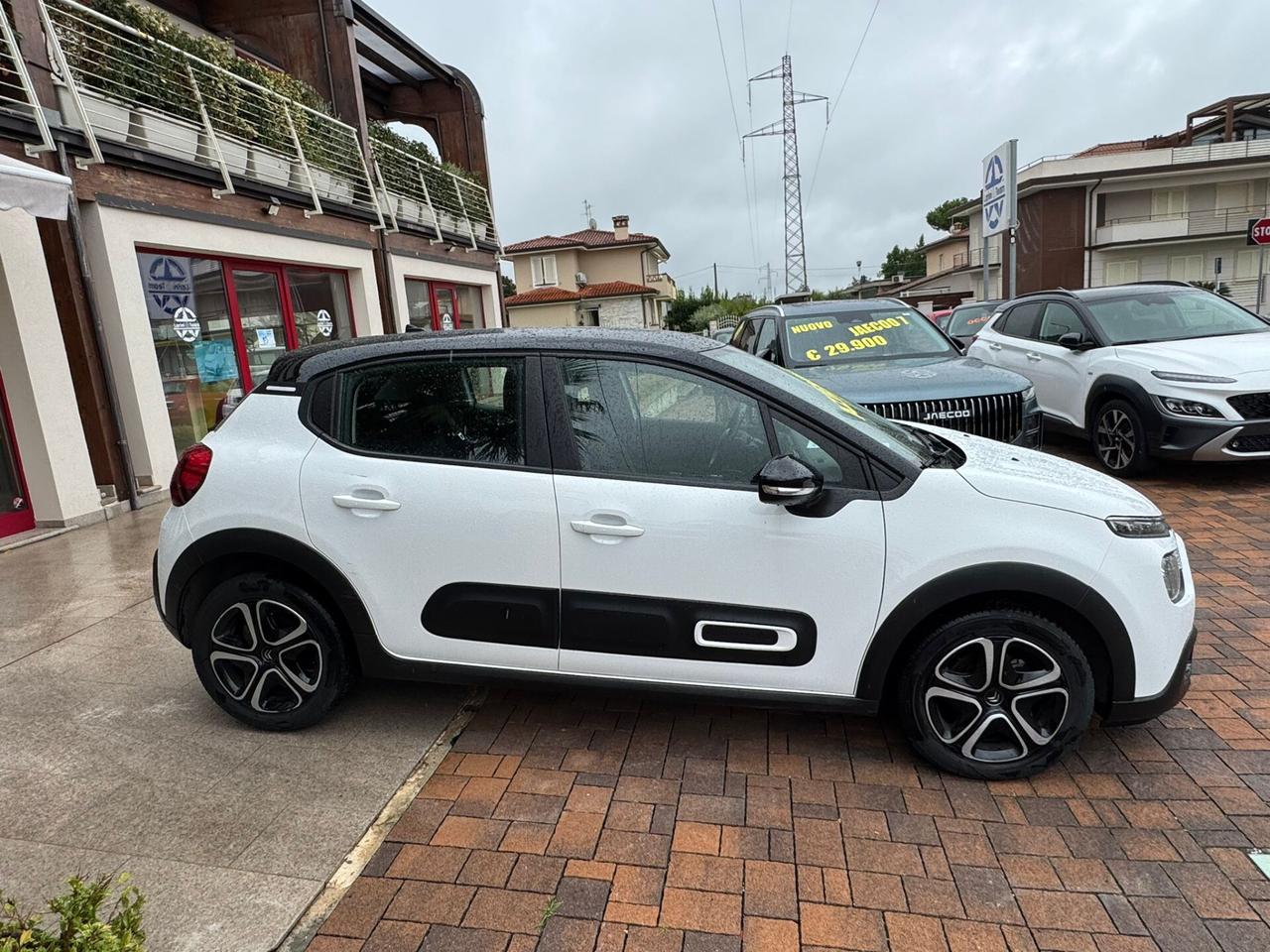 CITROEN C3 1.2 PURETECH AZIENDALE PREZZO € 13.490,00