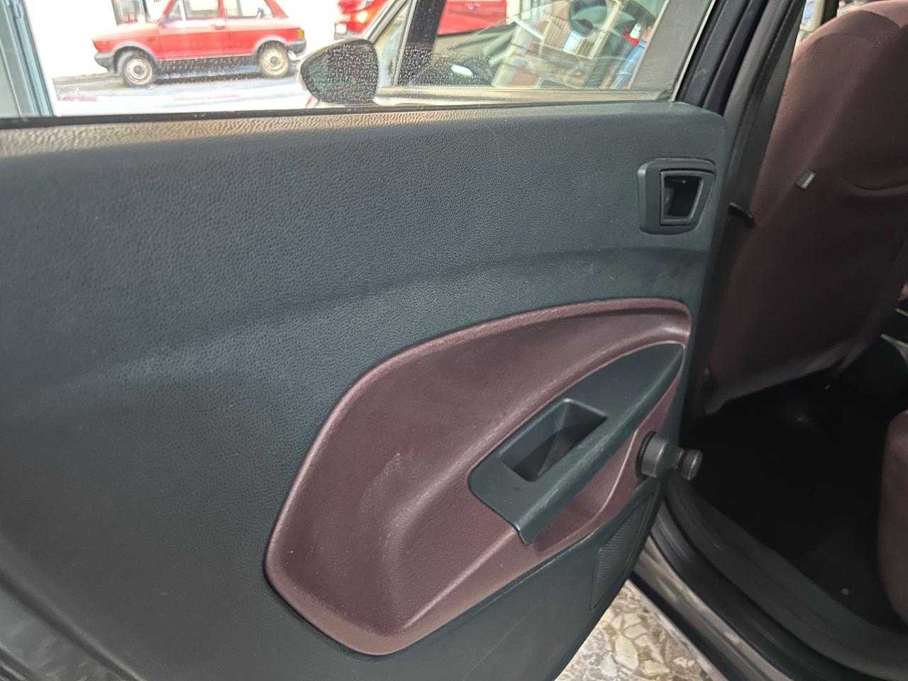 Ford Fiesta 1.4 TDCi Neo Patentati