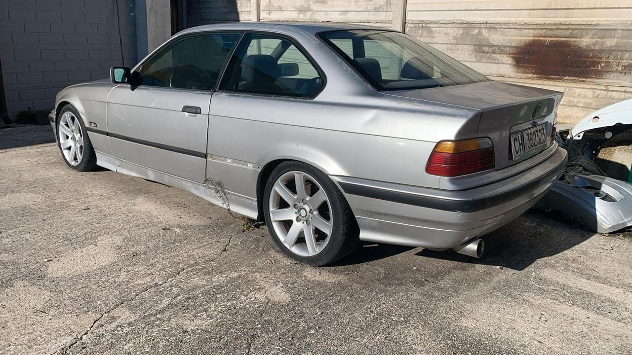 Bmw 318 318is 16V cat Coupé