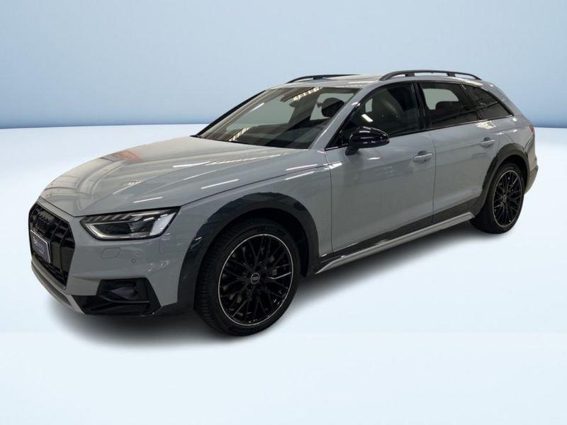 Audi A4 allroad 45 2.0 TFSI MHEV IDENTITY CONTRAST 265C
