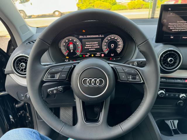 AUDI Q2 35 TFSI S tronic Business Advanced