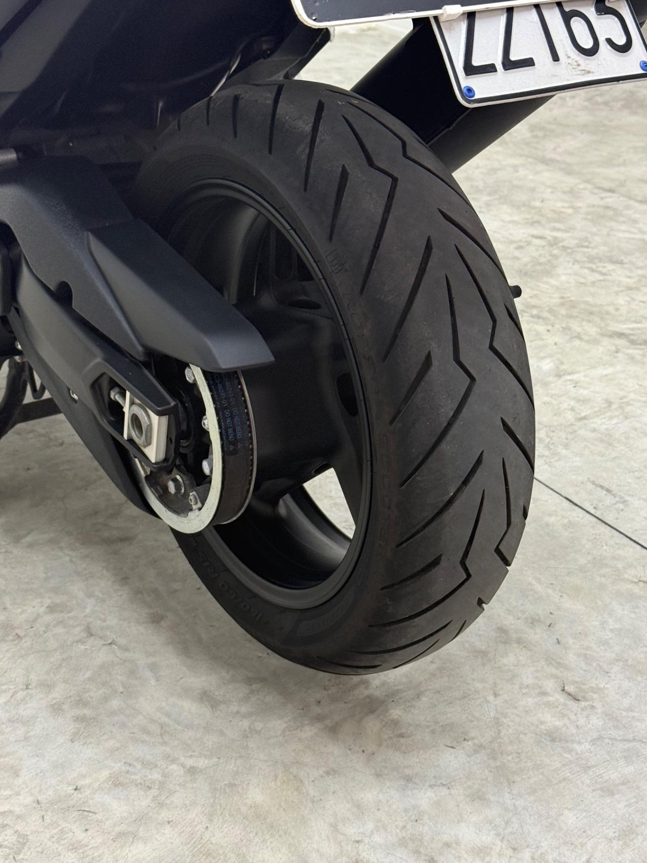 Yamaha TMAX 560