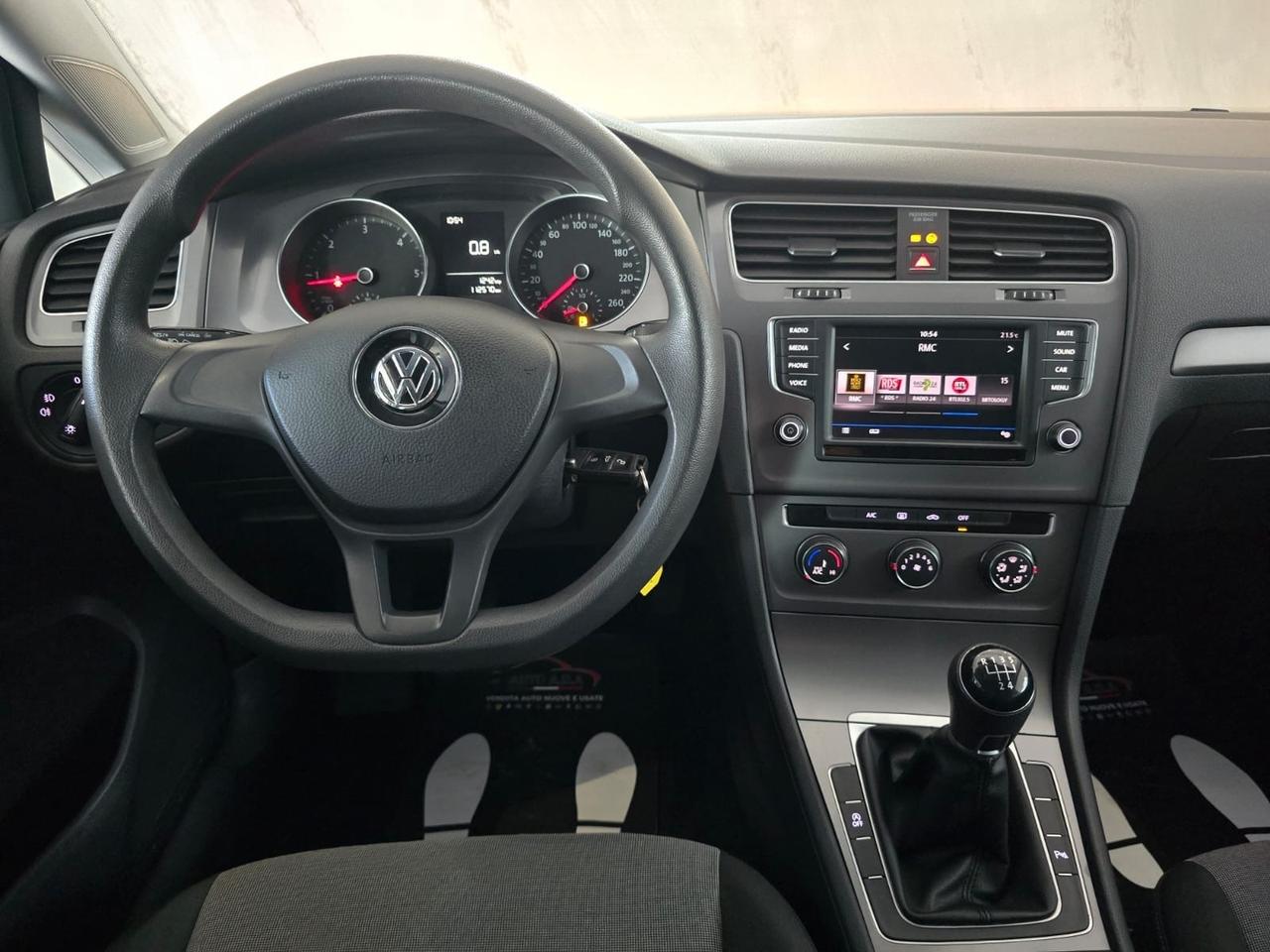 Volkswagen Golf Variant Golf Variant 1.6 TDI 90 CV Trendline BlueMotion Technology per neopatentati