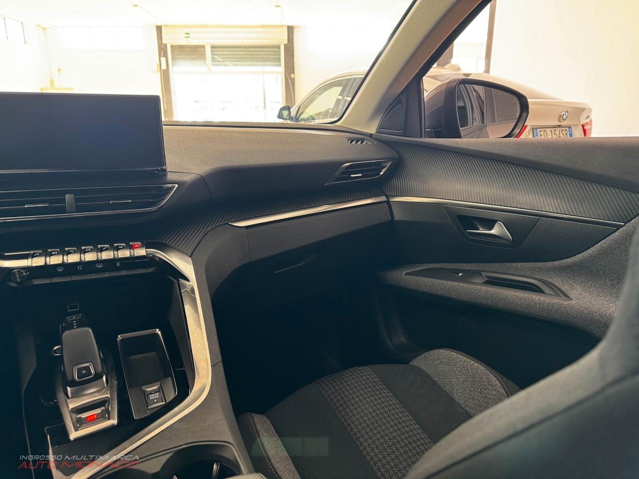 Peugeot 3008 BlueHDi 130cv Active 2021