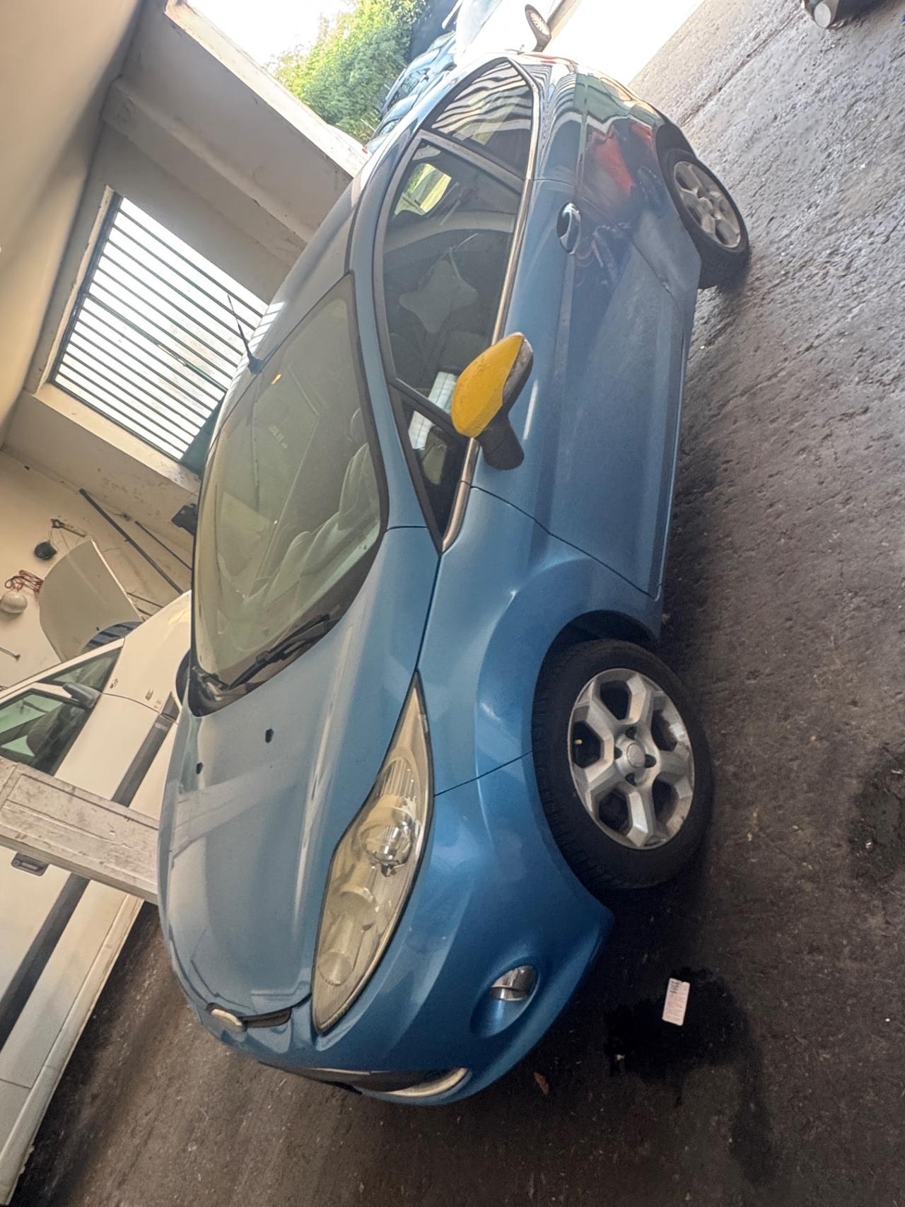 Ford Fiesta 1.4 TDCi 5p. Ghia