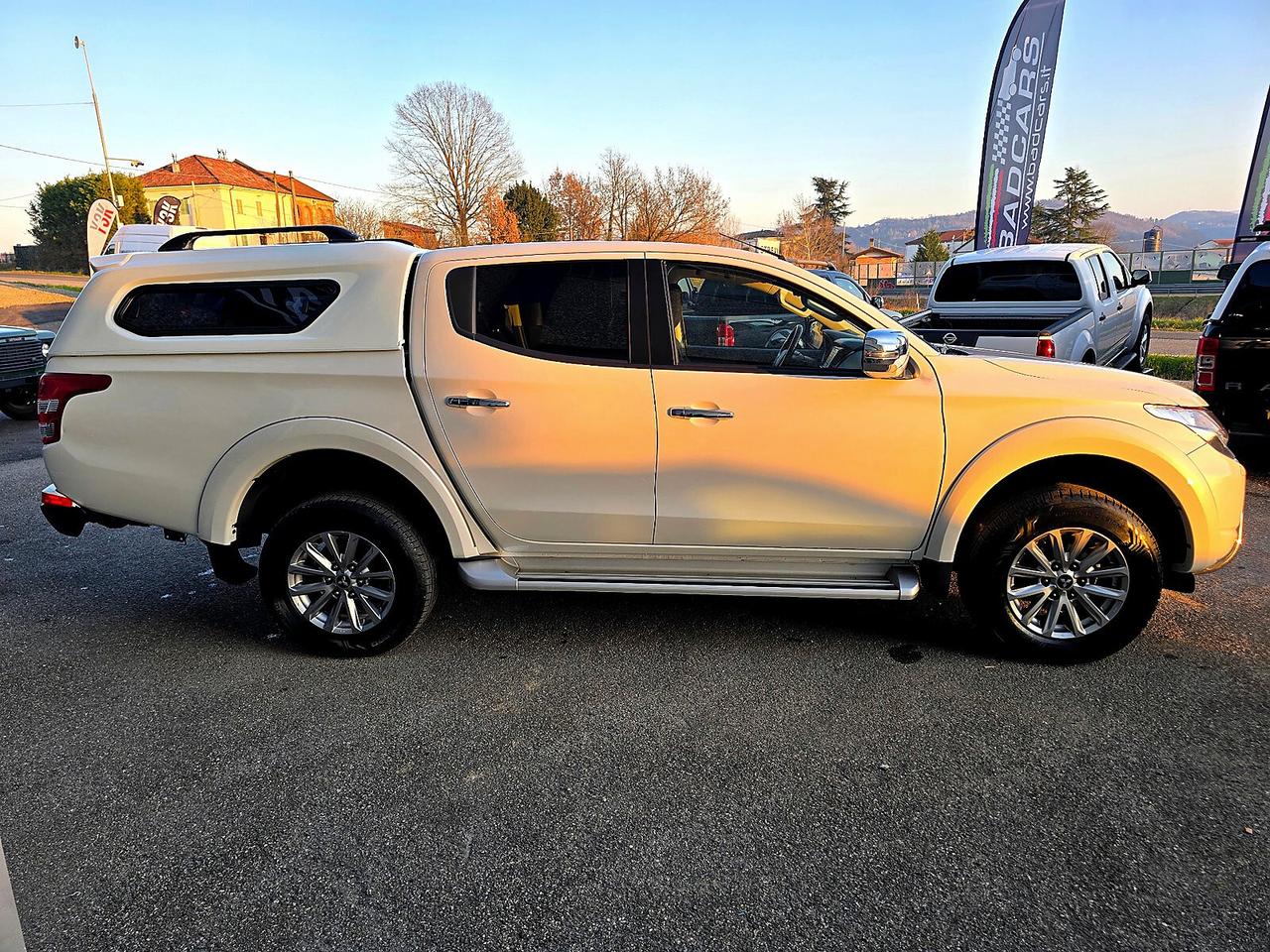 Mitsubishi L200 2.4 DI-D/181CV Intense