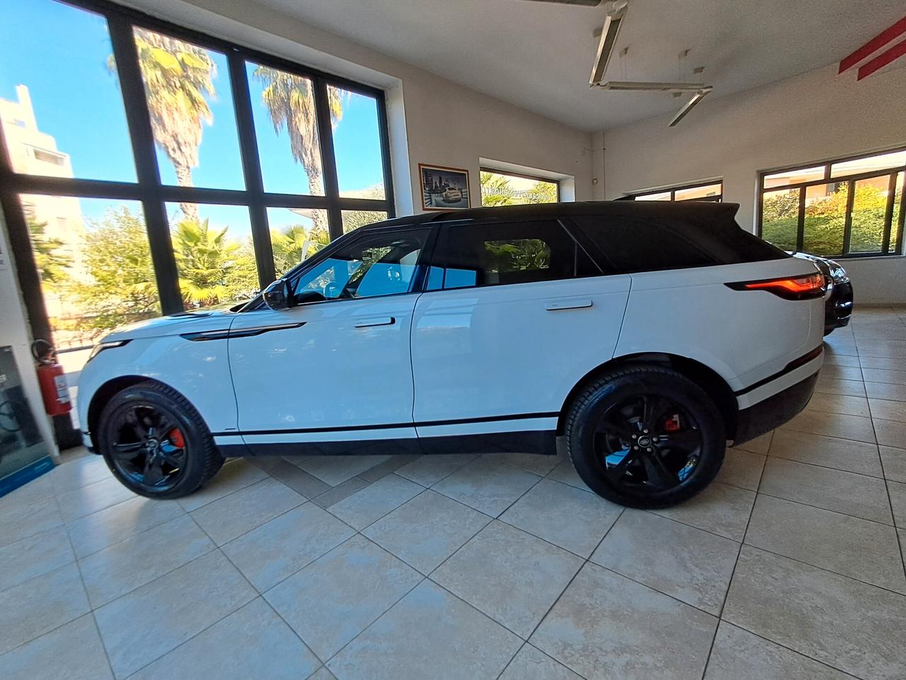 Land Rover Range Velar 2.0D I4 204 CV R-Dynamic S
