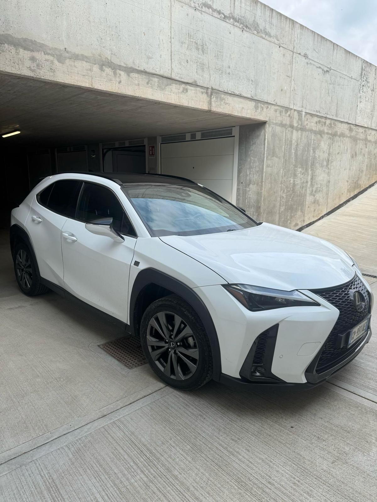 Lexus UX UX Hybrid F Sport
