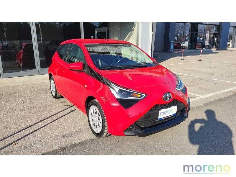 Toyota Aygo 1.0 x-cool 72 CV