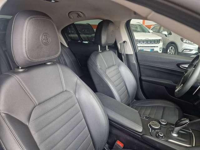 Alfa Romeo Giulia Giulia 2.2 t Super 180cv auto