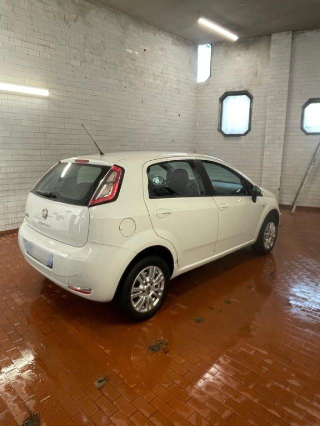 FIAT Punto 1.4 8V 5 porte NaturalPower Lounge