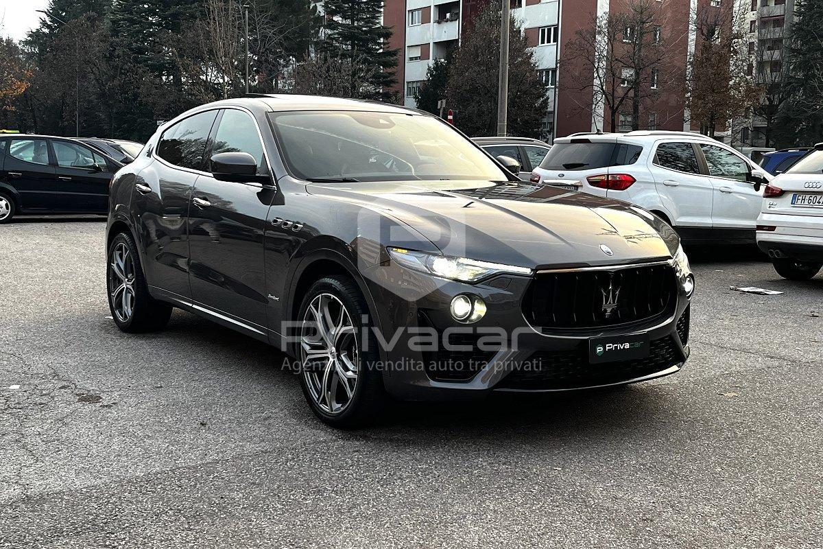 MASERATI Levante V6 Diesel 275 CV AWD Gransport
