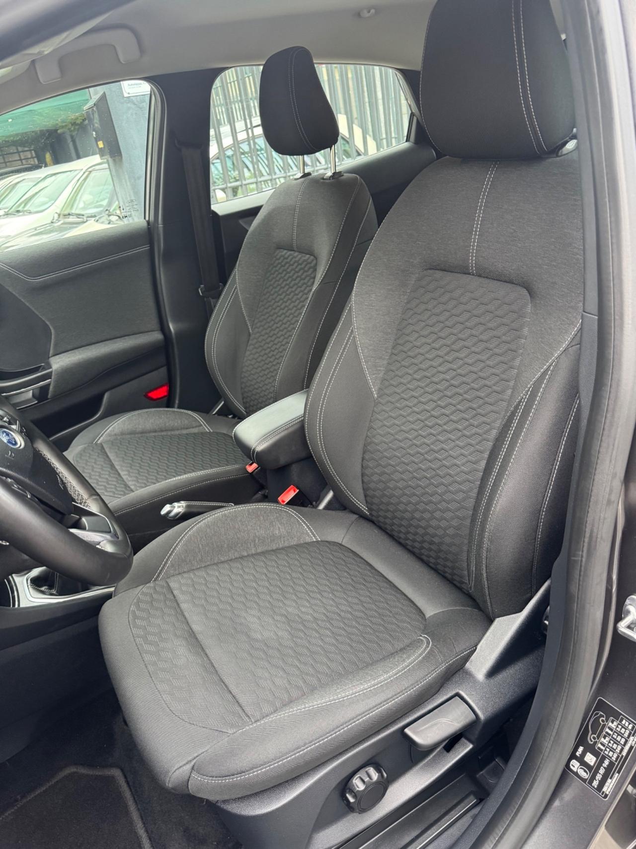 Ford Puma Hybrid 1.0 125 cv Ecoboost Titanium
