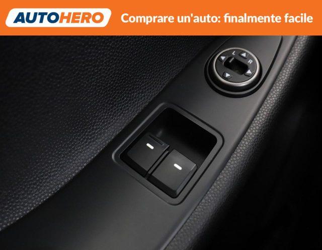 HYUNDAI i20 1.2 84 CV 5 porte Blackline