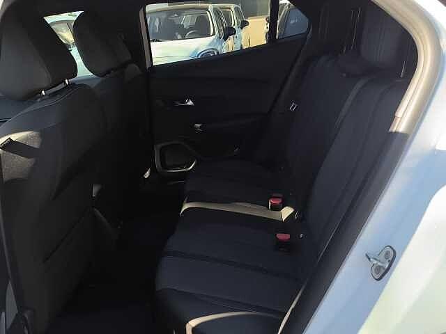 Peugeot 2008 PureTech 100 S&S Allure