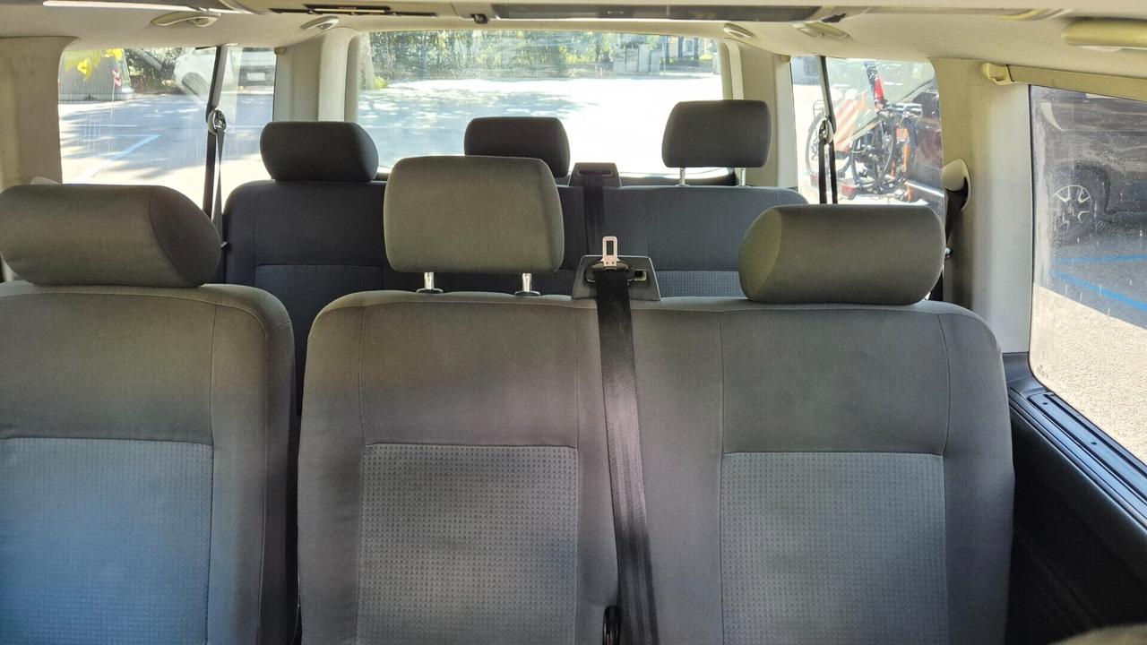 Volkswagen caravlle 2.5 TDI/174 PC-TM Kom.Duo
