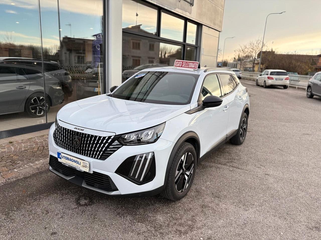 Peugeot 2008 ALLURE PureTech 100 6mt SPOTICAR