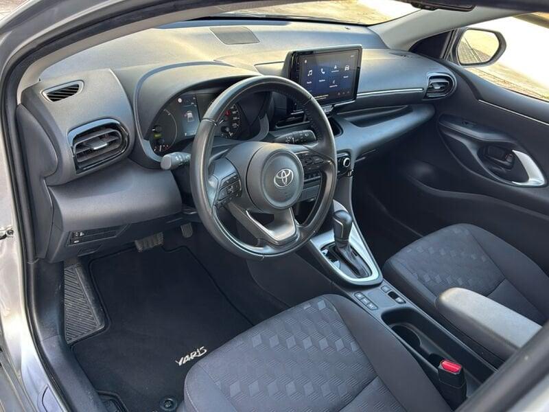 Toyota Yaris Yaris 1.5h Active