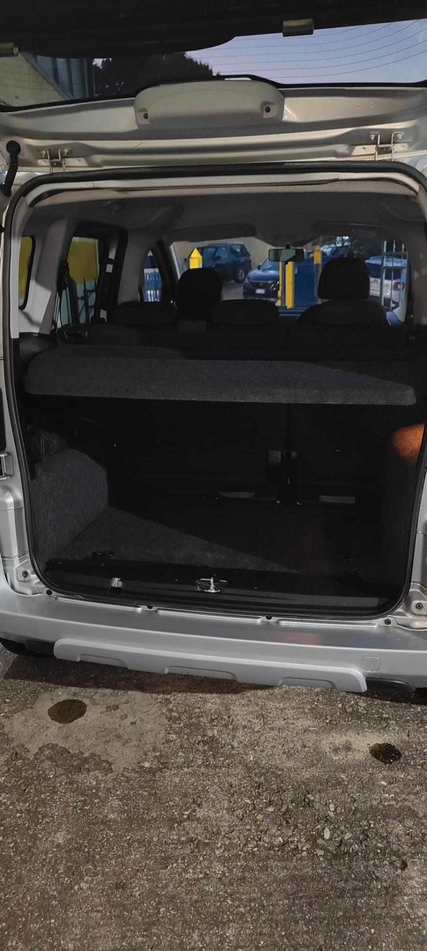 Fiat Qubo 1.3 MJT 95 CV Trekking