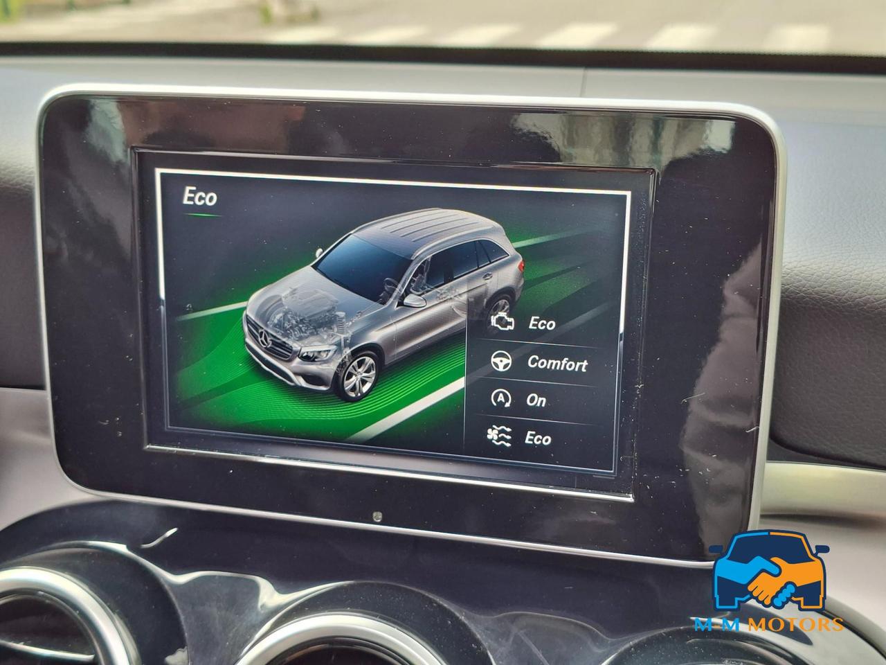 Mercedes-Benz GLC 220 D 4 MATIC premium + tetto apribile