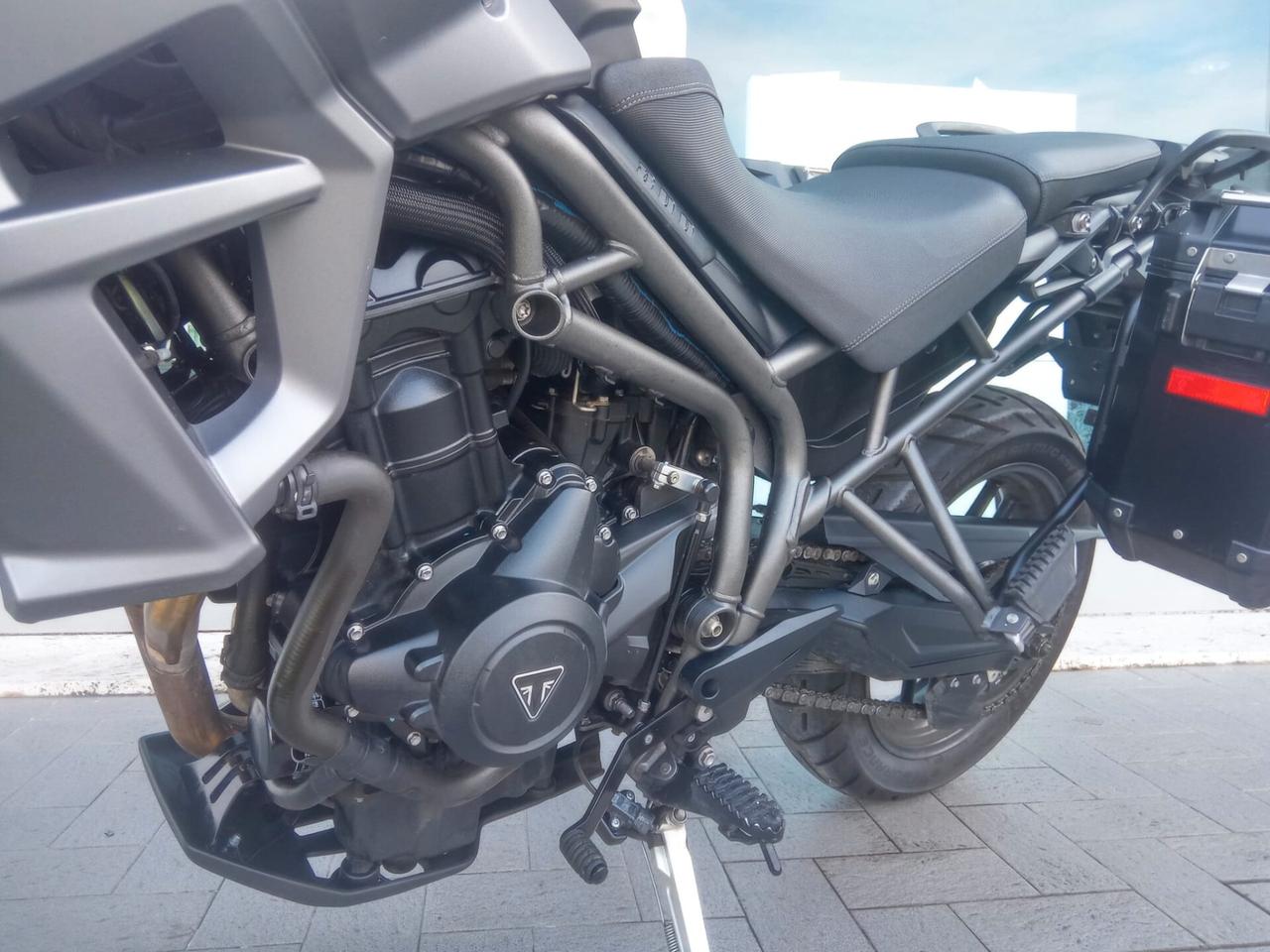 Triumph Tiger 800 XR