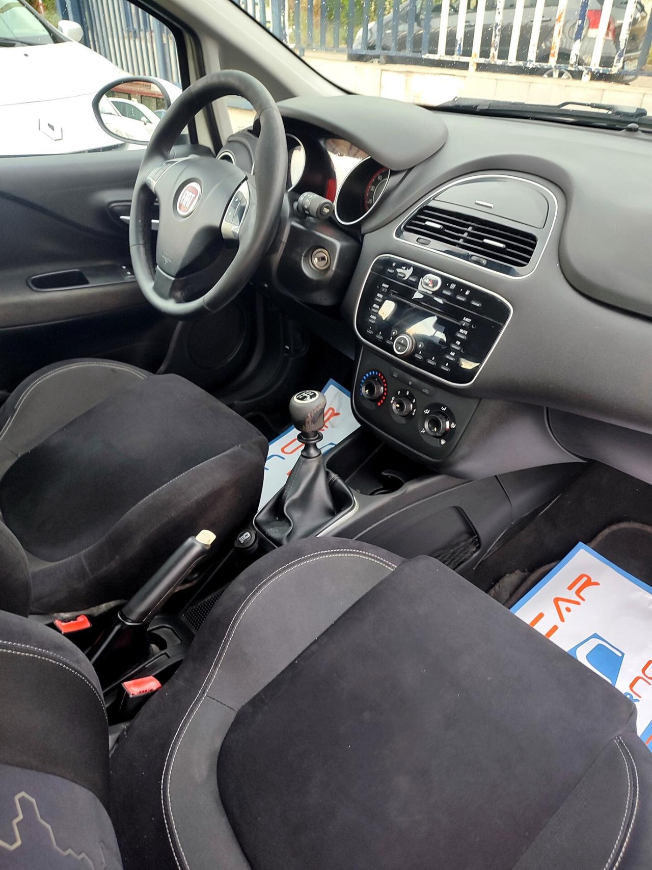 Fiat Punto 1.4 8V 5 porte Natural Power Lounge 77CV