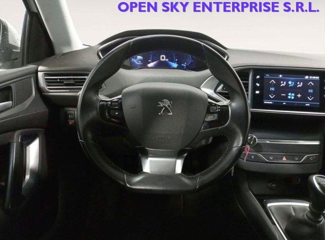 PEUGEOT 308 PureTech Turbo 110 CV SW Style LED NAVI PDC