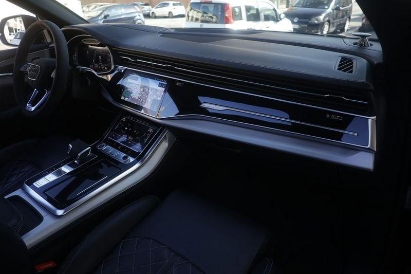 Audi Q8 55 TFSI 250kW quattro tiptronic Sport Tetto Panoramico Unicoproprietario