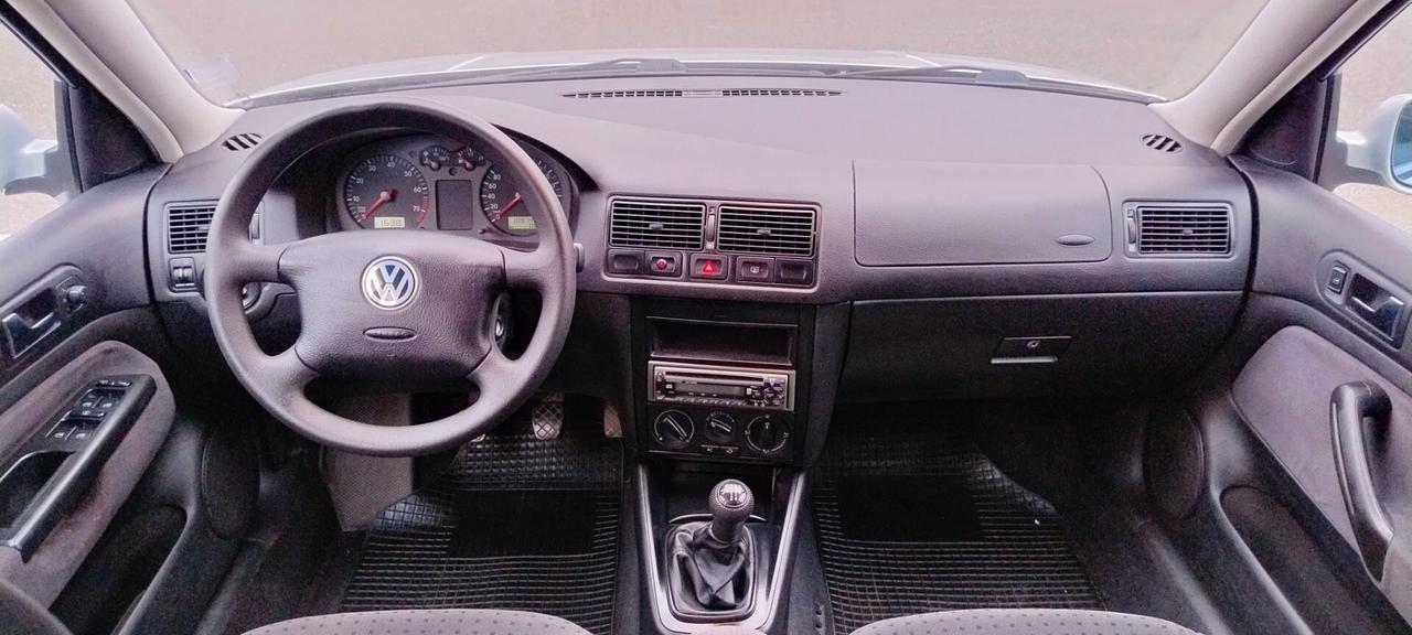 Volkswagen Golf 1.6 16V cat 5 porte Comfortline