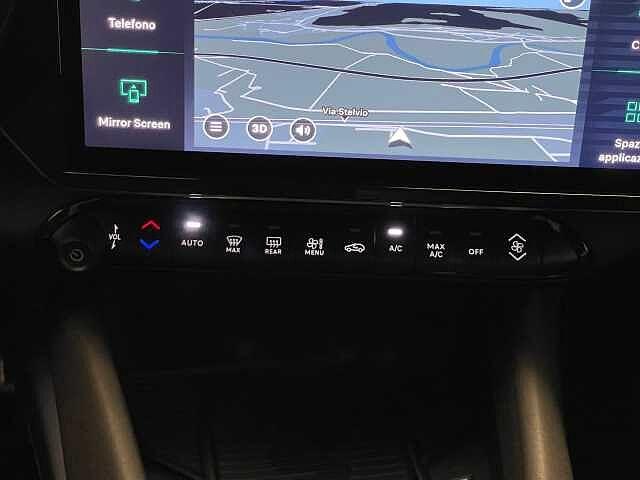 Alfa Romeo Junior 1.2 136 CV Hybrid eDCT6