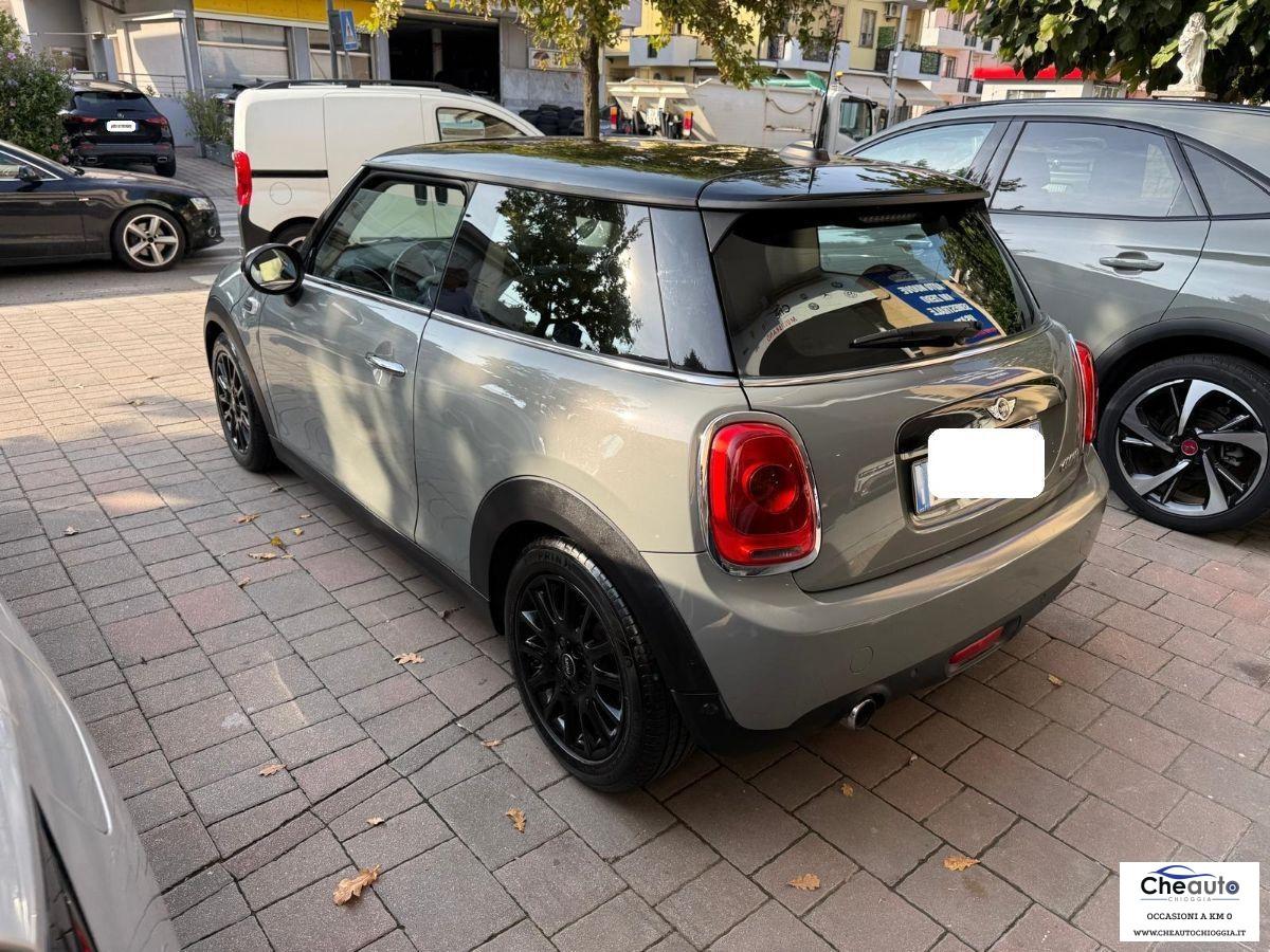 MINI - Mini - Mini IV F55-F56 2014 1.5 Hype Seven 3p auto