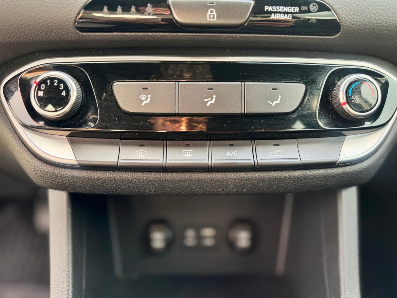 Hyundai i30 sw 1.6 CRDi 2019 top