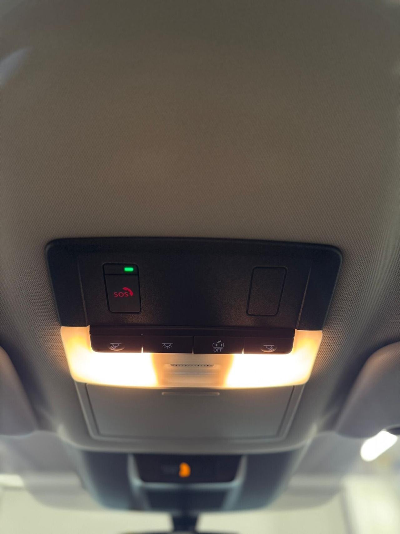 Qashqai MHEV 140 CV * TELECAMERA 360°, CRUISE ADATTIVO, RICARICA TELEFONO WIRELESS E MOLTO ALTRO