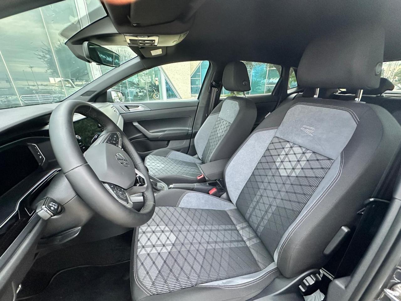 Volkswagen Polo 1.0 Style dsg possibilità noleggio no scoring