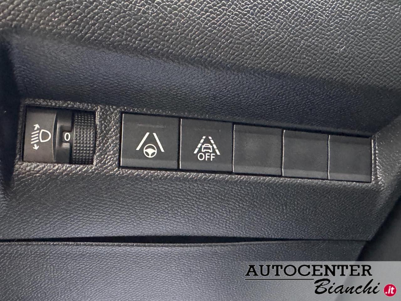 Peugeot 2008 1.5 bluehdi Allure Pack s&s 130cv eat8