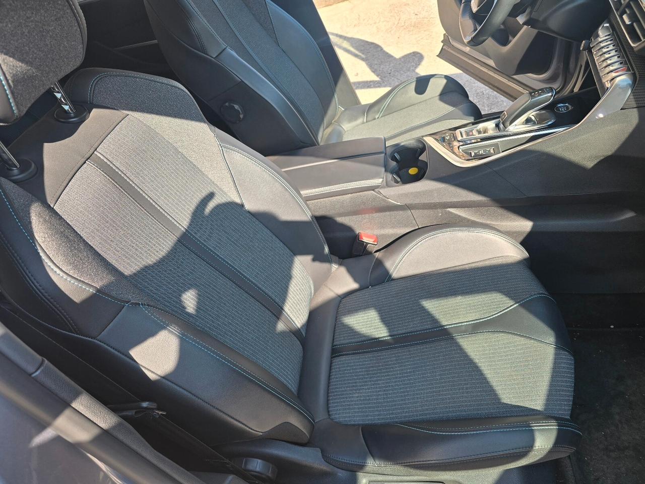 Peugeot 5008 BlueHDi 130 S&S EAT8 Allure