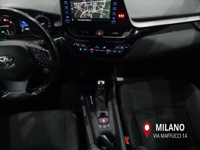 Toyota C-HR 1.8h Business e-cvt