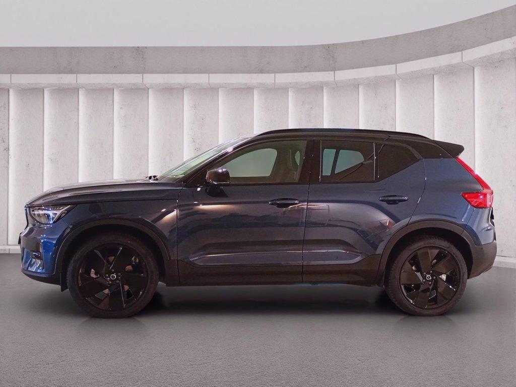 VOLVO XC40 2.0 b3 Ultra Black Edition auto del 2025