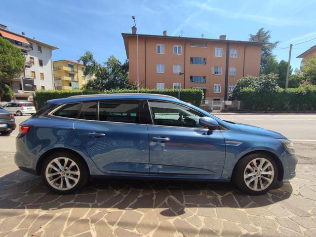 RENAULT Megane energy intens