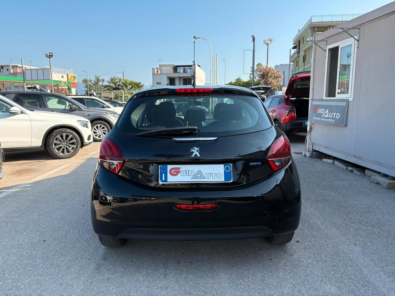 Peugeot 208 BlueHDi 75 5 porte Allure