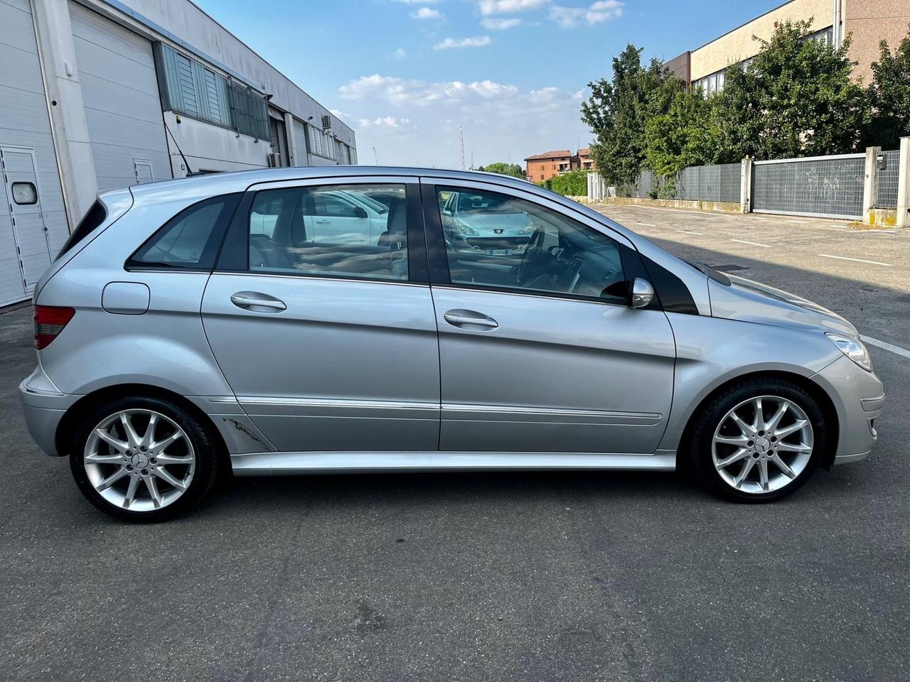 Mercedes B200benzina 2005 144.000km