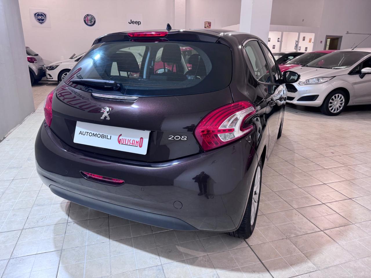 Peugeot 208 1.2 VTi 82 CV 5 porte Allure