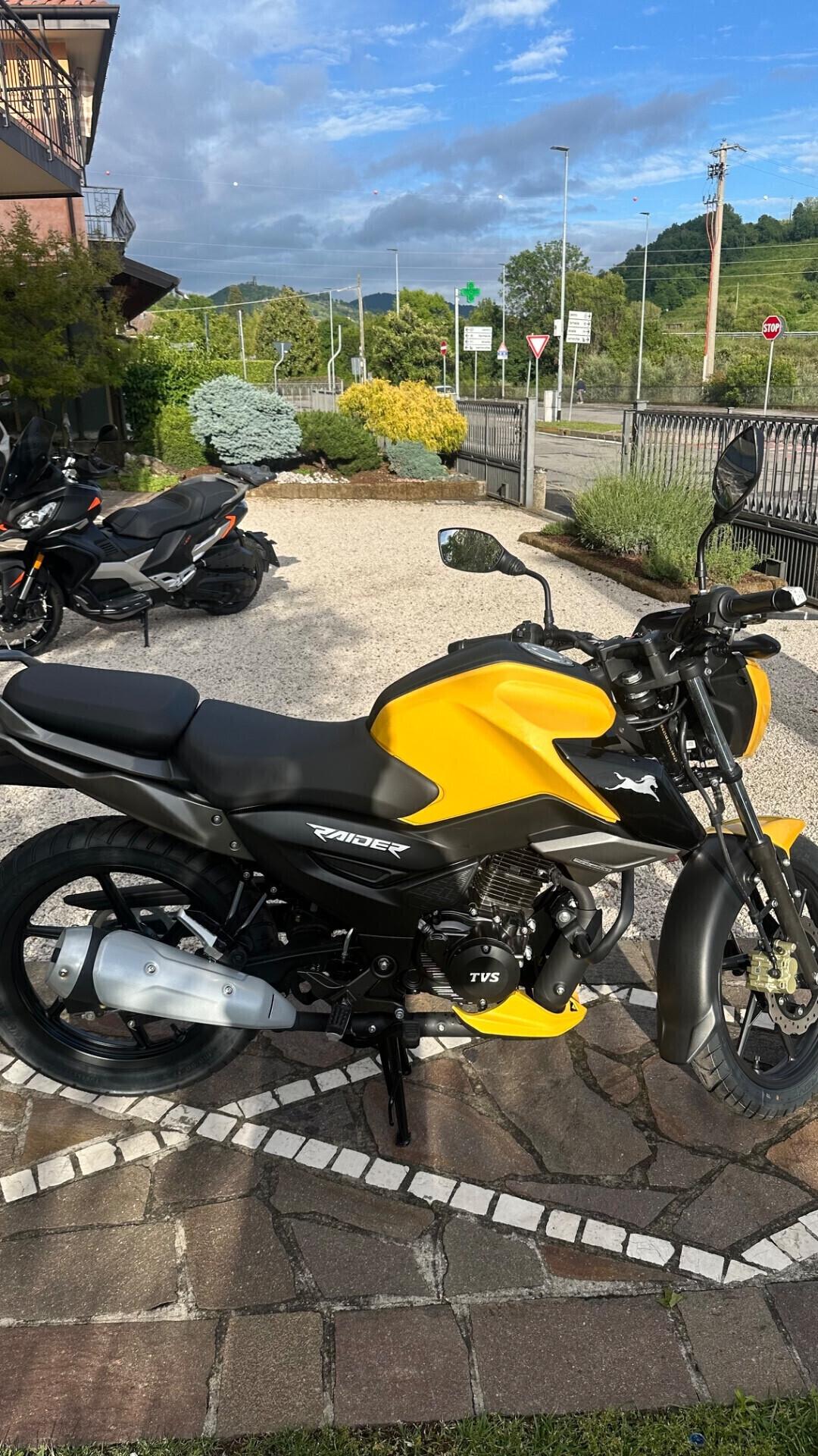 Tvs Raider 125 euro 5+ Pronta consegna