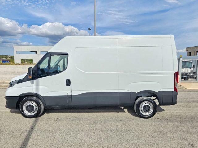 IVECO Daily 35S12V 2.3 HPT PM-TM Furgone Passo 3520