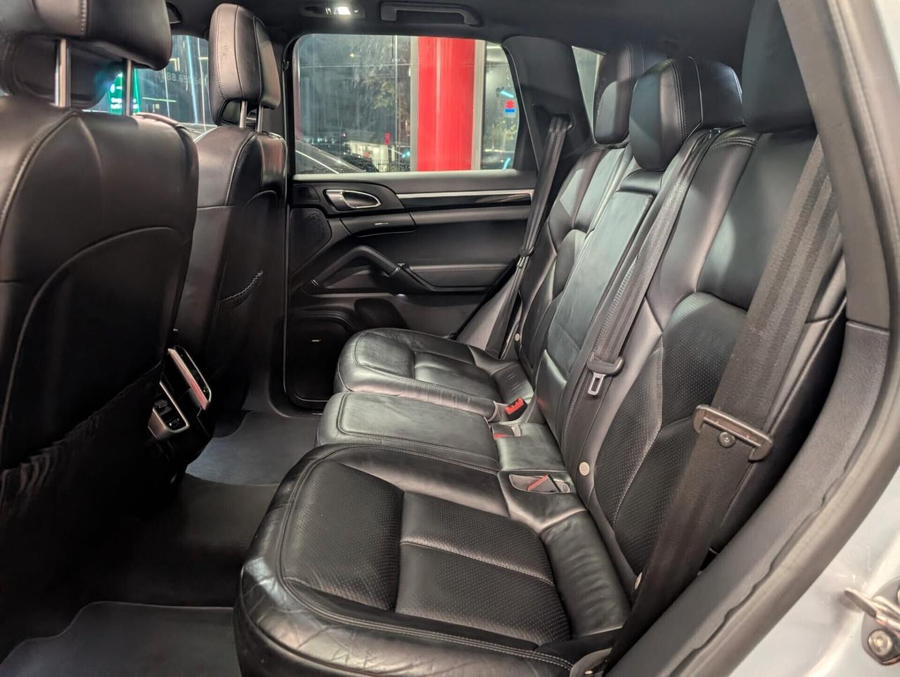 Porsche Cayenne 3.0 Diesel TETTO FINANZIABILE