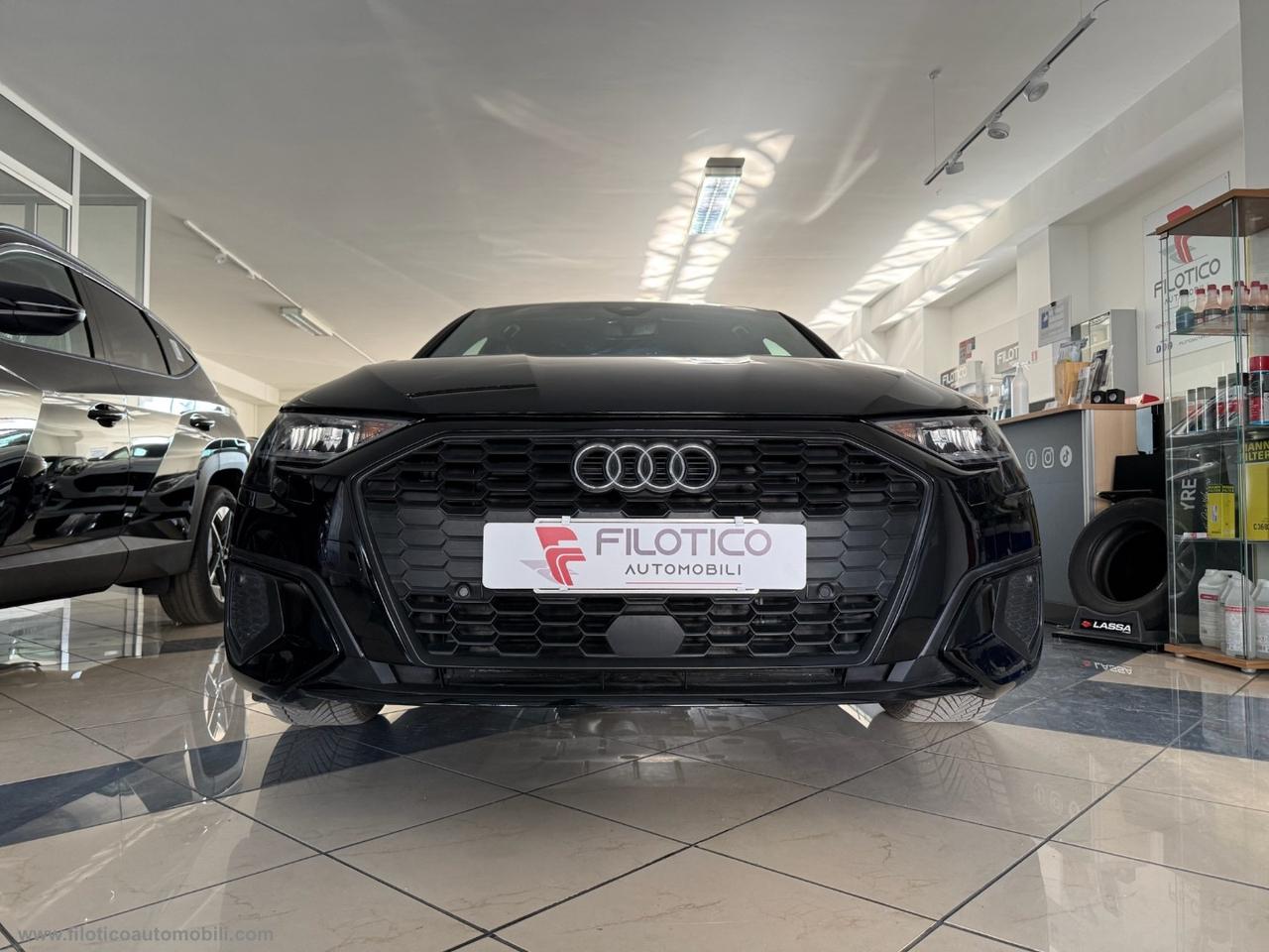 AUDI A3 Sedan 30 TDI S tronic Business COCKPIT - NAVI - RUOTINO