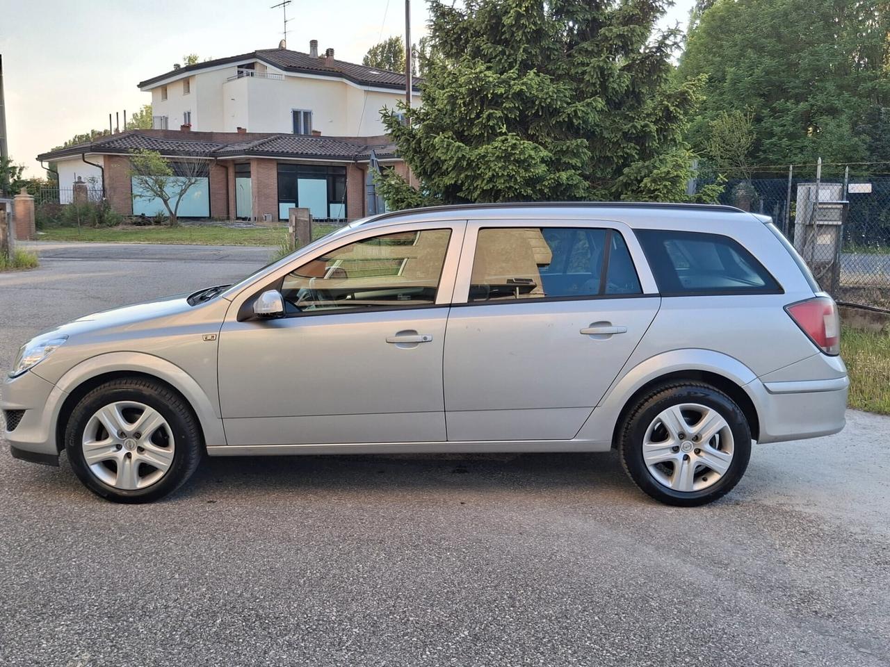 Opel Astra 1.7 CDTI 110CV ecoFLEX Station Wagon Enjoy