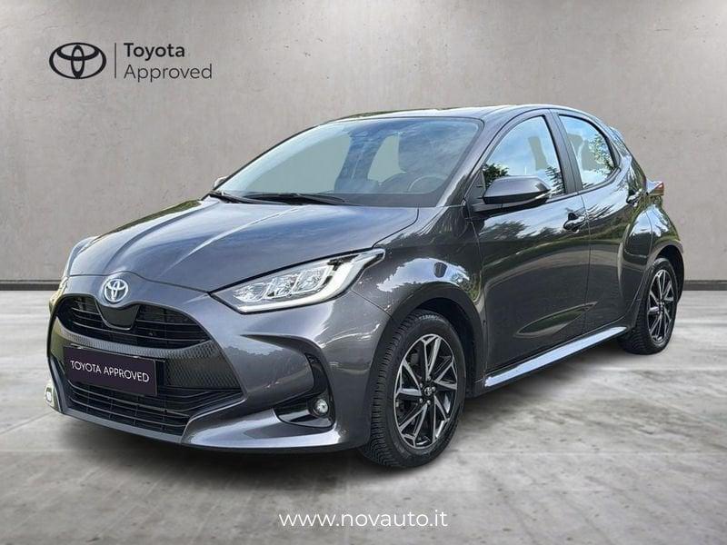 Toyota Yaris Hybrid Trend MY22