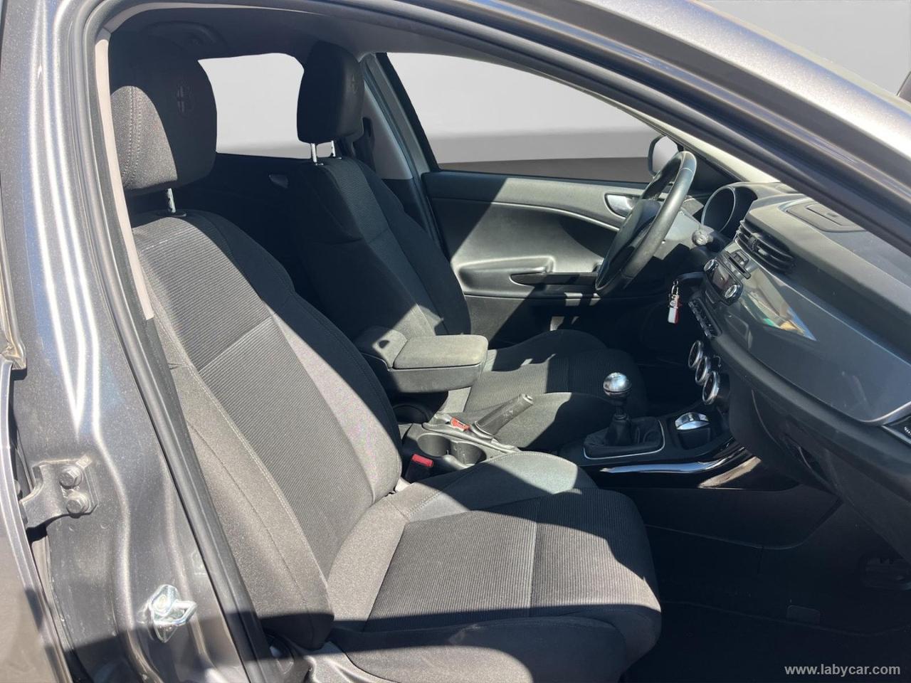 ALFA ROMEO Giulietta 1.6 JTDm-2 105 CV Distinctive