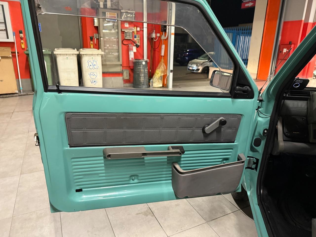 Fiat Panda 900 i.e. cat Young